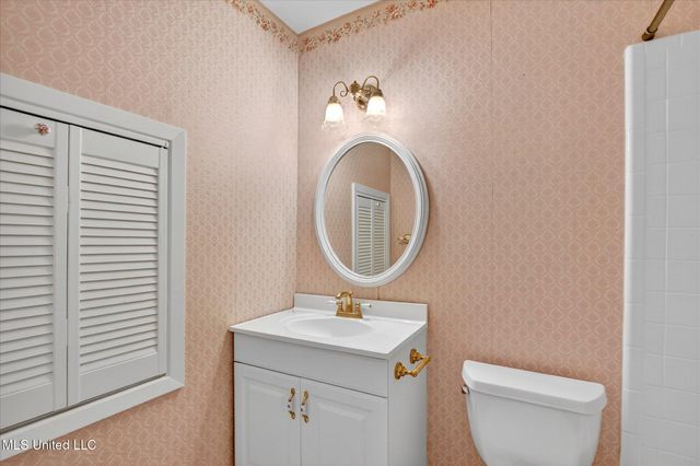 2129 Floyd Drive, Biloxi, MS 39531