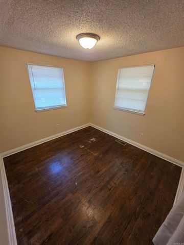 6604 W 31st Street, Little Rock, AR 72204