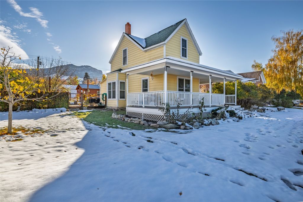 1015 Hollins Avenue, Helena, MT 59601 photo 2