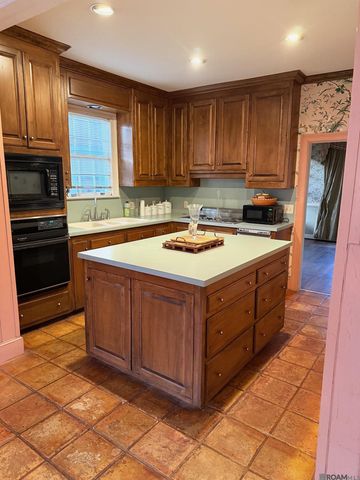 2030 Terrace Ave, Baton Rouge, LA 70806