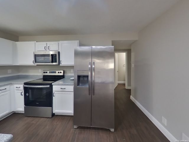 14727 Bending, San Antonio, TX 78247