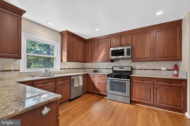 9200 BRINK RD, Gaithersburg, MD 20882
