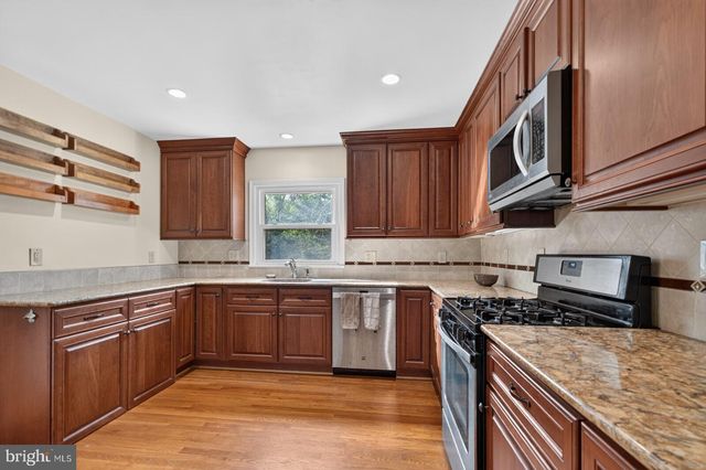 9200 BRINK RD, Gaithersburg, MD 20882