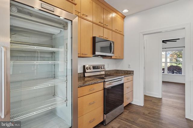 47 FRANKLIN DR, Mechanicsburg, PA 17055