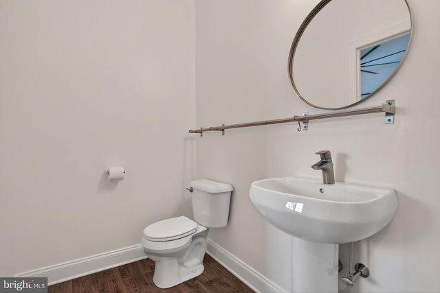 47 FRANKLIN DR, Mechanicsburg, PA 17055