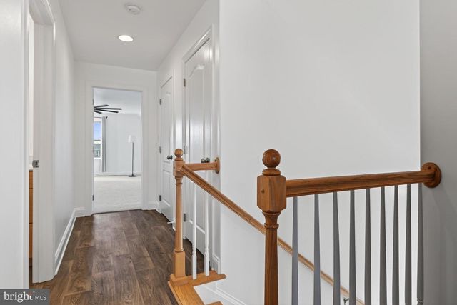 47 FRANKLIN DR, Mechanicsburg, PA 17055