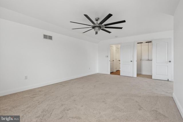 47 FRANKLIN DR, Mechanicsburg, PA 17055