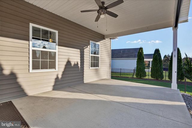 47 FRANKLIN DR, Mechanicsburg, PA 17055