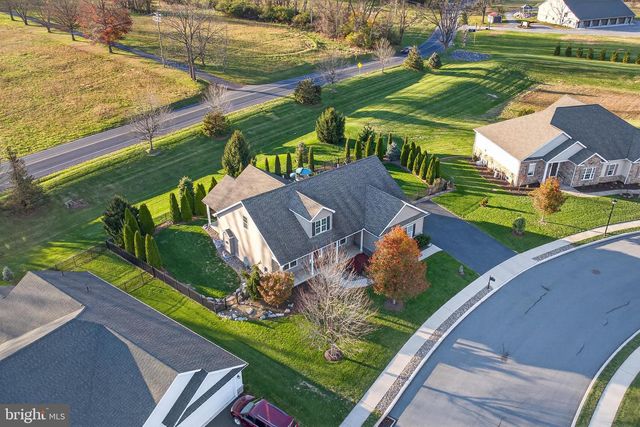 47 FRANKLIN DR, Mechanicsburg, PA 17055