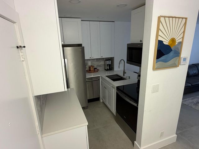298 SW 6th Street 2080, Boca Raton, FL 33432