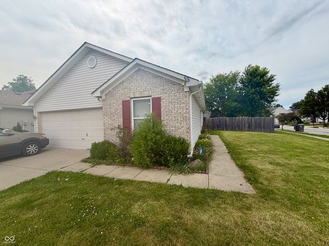 426 Red Tail Lane, Indianapolis, IN 46241