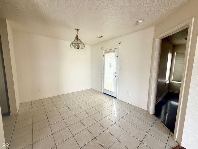 426 Red Tail Lane, Indianapolis, IN 46241