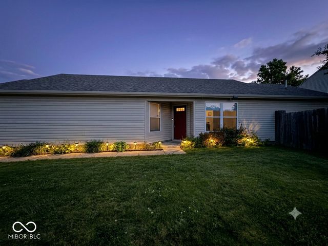 426 Red Tail Lane, Indianapolis, IN 46241