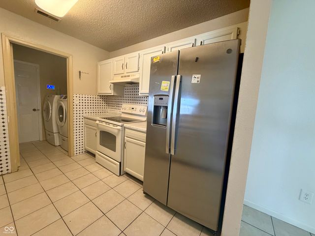 426 Red Tail Lane, Indianapolis, IN 46241