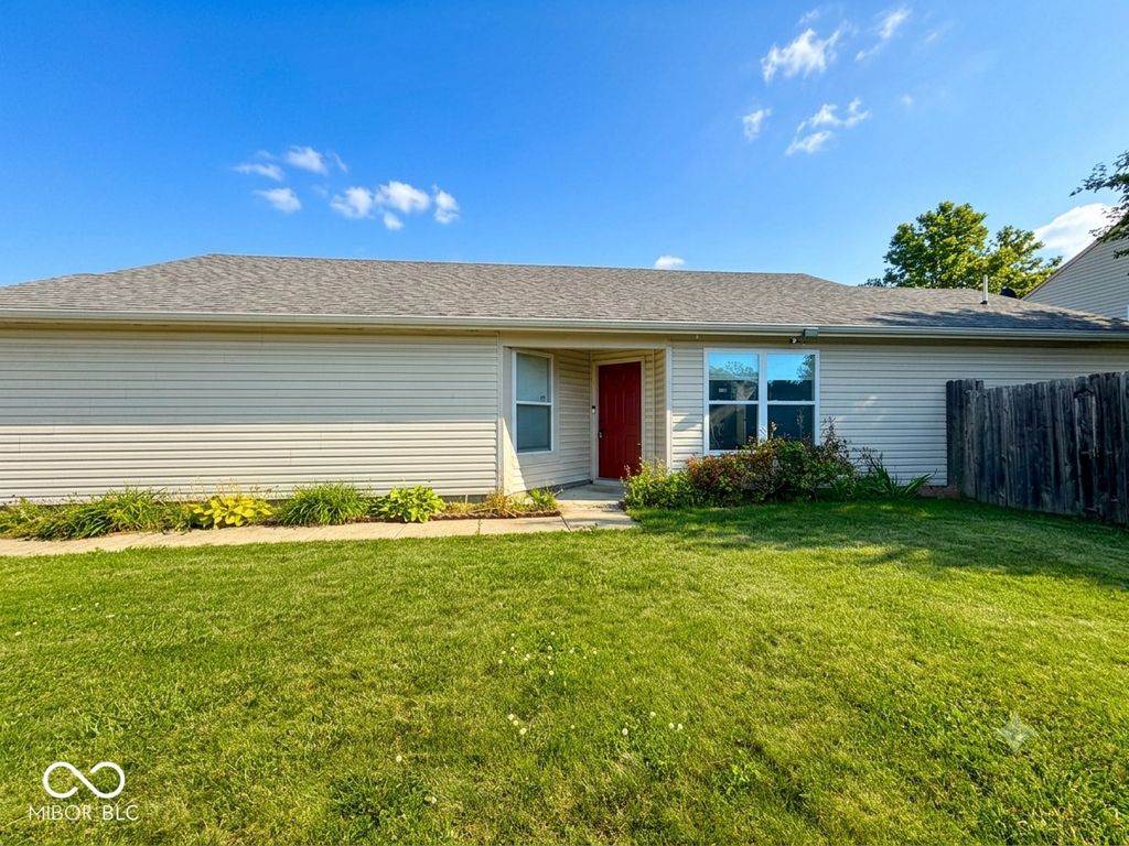 426 Red Tail Lane, Indianapolis, IN 46241