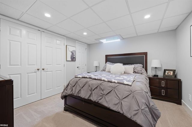48822 Park Place Drive, Macomb Twp, MI 48044