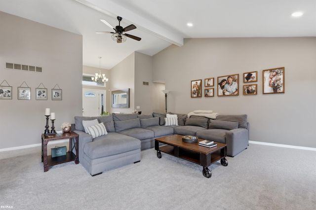 48822 Park Place Drive, Macomb Twp, MI 48044