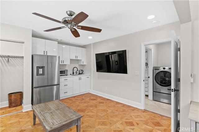 16577 16575 Knollwood, Granada Hills, CA 91344