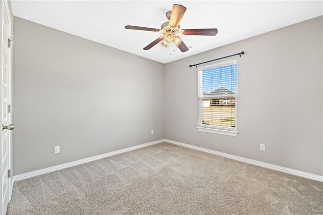 421 Caballo Street, Farmington, AR 72730