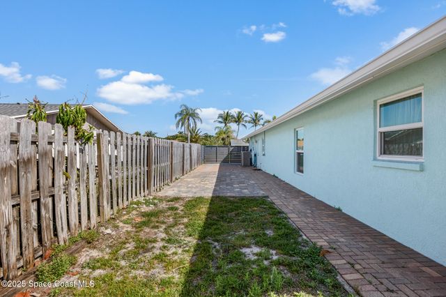 217 Ash Avenue, Melbourne Beach, FL 32951