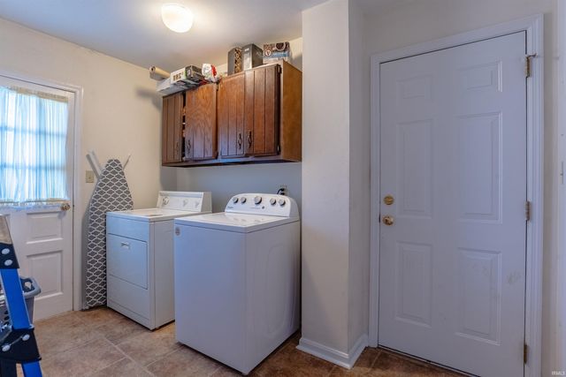 7400 Outer Gray Street, Newburgh, IN 47630