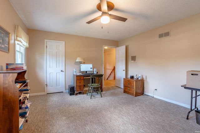 7400 Outer Gray Street, Newburgh, IN 47630