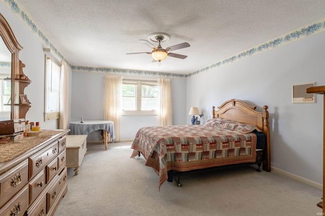 7400 Outer Gray Street, Newburgh, IN 47630