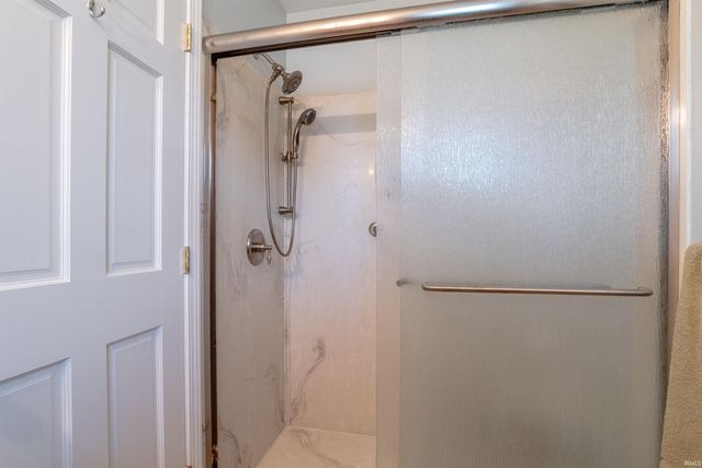 7400 Outer Gray Street, Newburgh, IN 47630