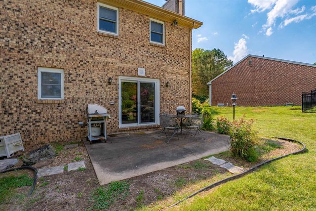 7400 Outer Gray Street, Newburgh, IN 47630
