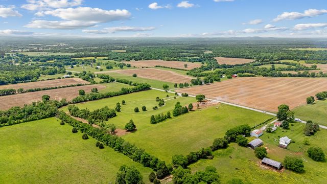 3077 Nashville Hwy, Lewisburg, TN 37091