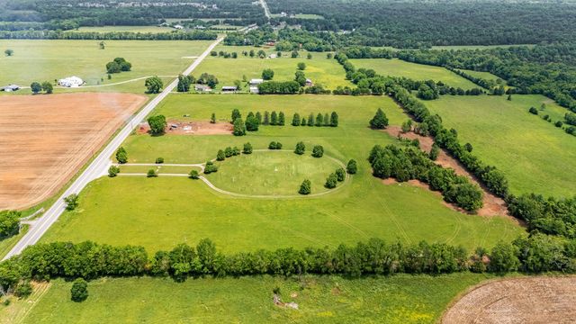 3077 Nashville Hwy, Lewisburg, TN 37091