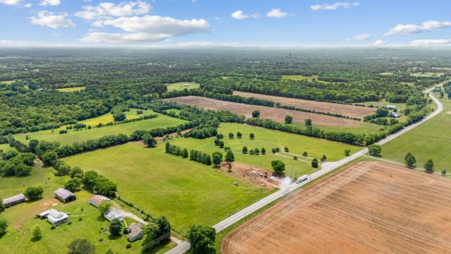 3077 Nashville Hwy, Lewisburg, TN 37091