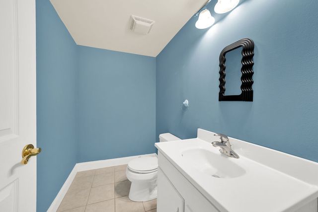 7435 W 74th Street, Bridgeview, IL 60455