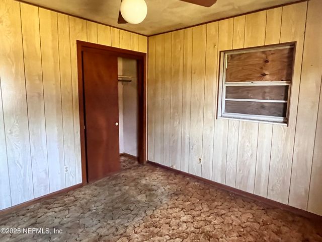 2111 SUNRISE Drive, Jacksonville, FL 32246