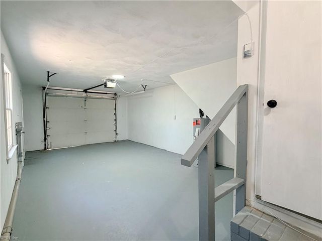 140 Haviland RD, Chesapeake, VA 23320