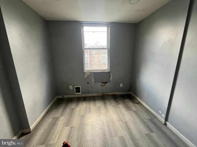 2006 S SIMPSON ST, Philadelphia, PA 19142
