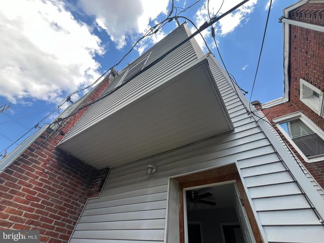 2006 S SIMPSON ST, Philadelphia, PA 19142