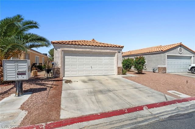 2204 Port Avenue, Las Vegas, NV 89106