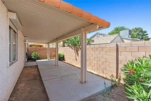 2204 Port Avenue, Las Vegas, NV 89106