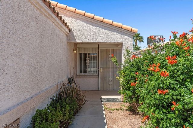 2204 Port Avenue, Las Vegas, NV 89106