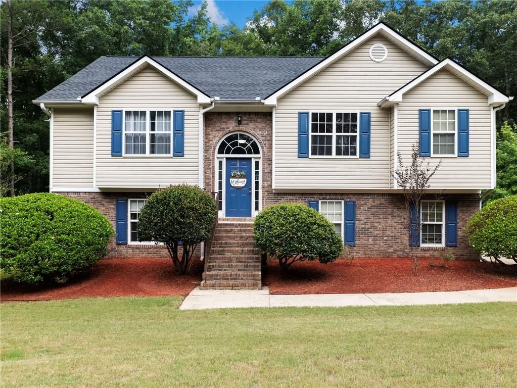 212 Cobblestone Lane, Mcdonough, GA 30252