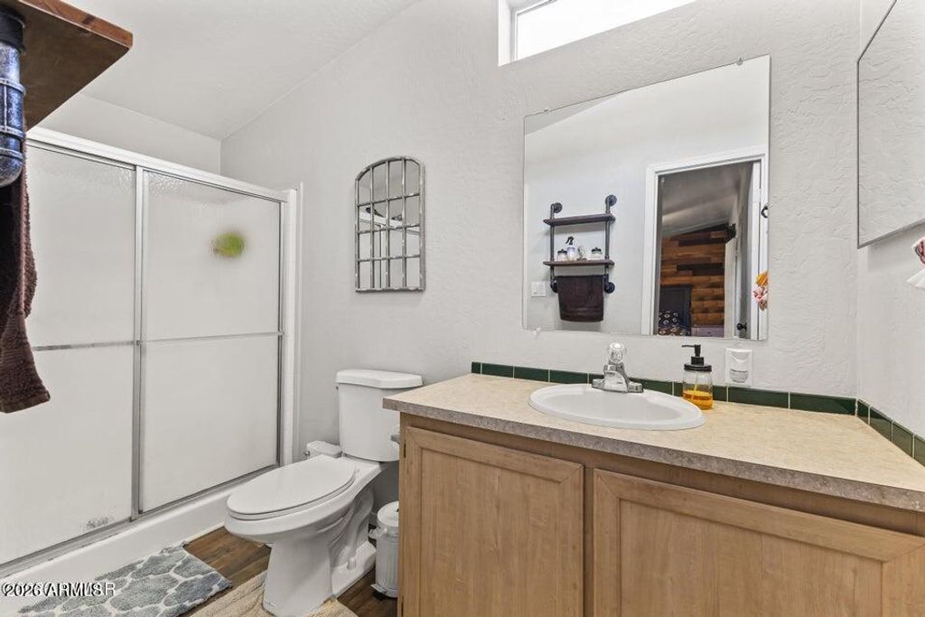 Image 19 of property listing at 480 FREEDOM Lane, Show Low, AZ 85901