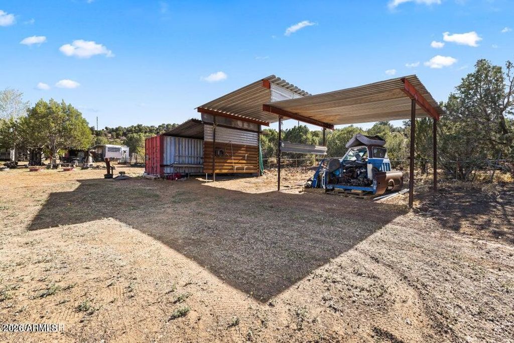 Image 32 of property listing at 480 FREEDOM Lane, Show Low, AZ 85901