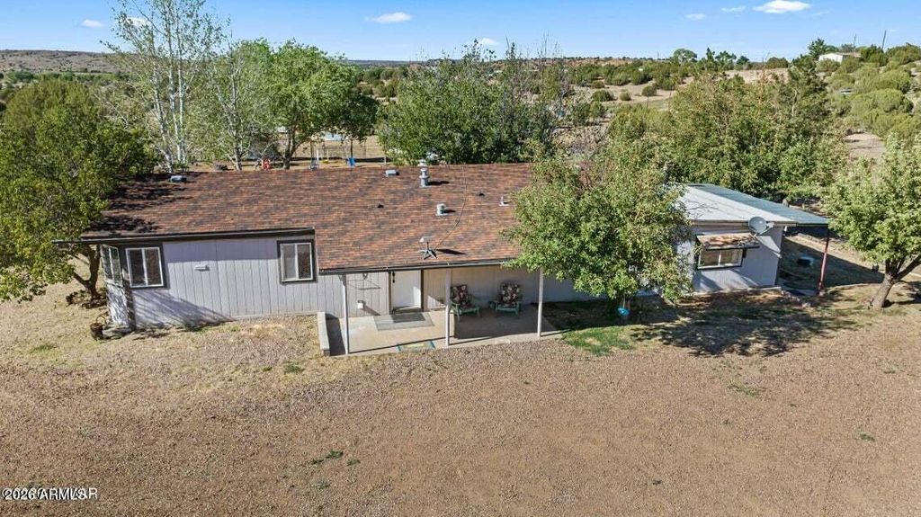 Image 40 of property listing at 480 FREEDOM Lane, Show Low, AZ 85901