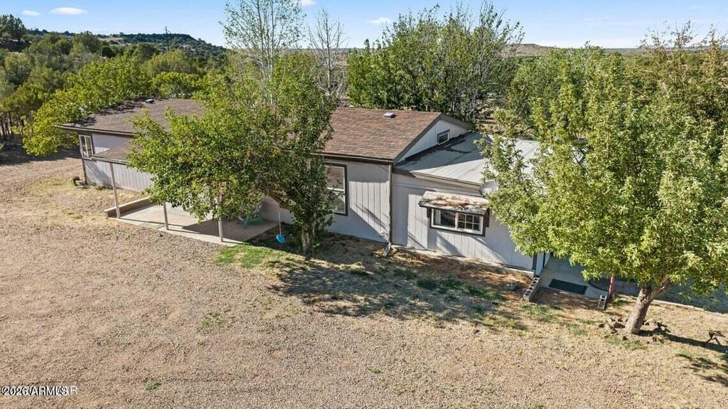 Image 41 of property listing at 480 FREEDOM Lane, Show Low, AZ 85901