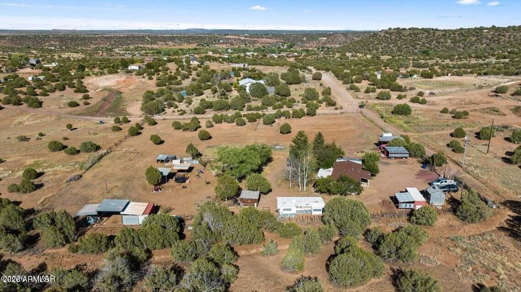 Image 48 of property listing at 480 FREEDOM Lane, Show Low, AZ 85901