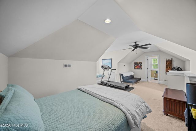 8809 New Forest Drive, Wilmington, NC 28411