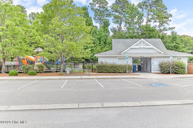 8809 New Forest Drive, Wilmington, NC 28411