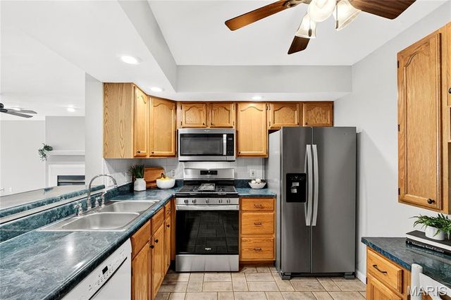 4525 Eli Drive F, St Louis, MO 63128