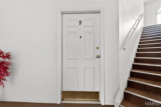 4525 Eli Drive F, St Louis, MO 63128